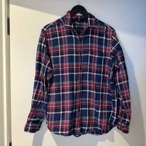 Uniqlo Plaid Long Sleeve Button Down Shirt